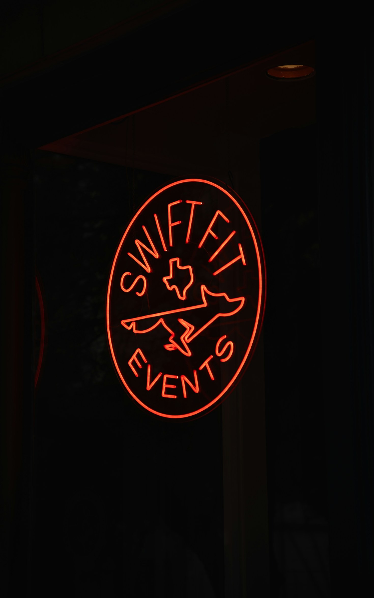 Exploring Trends in LED Lightbox Design for Modern Spaces